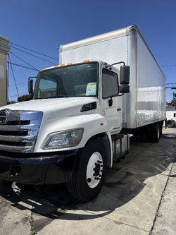 2018 Hino 268
