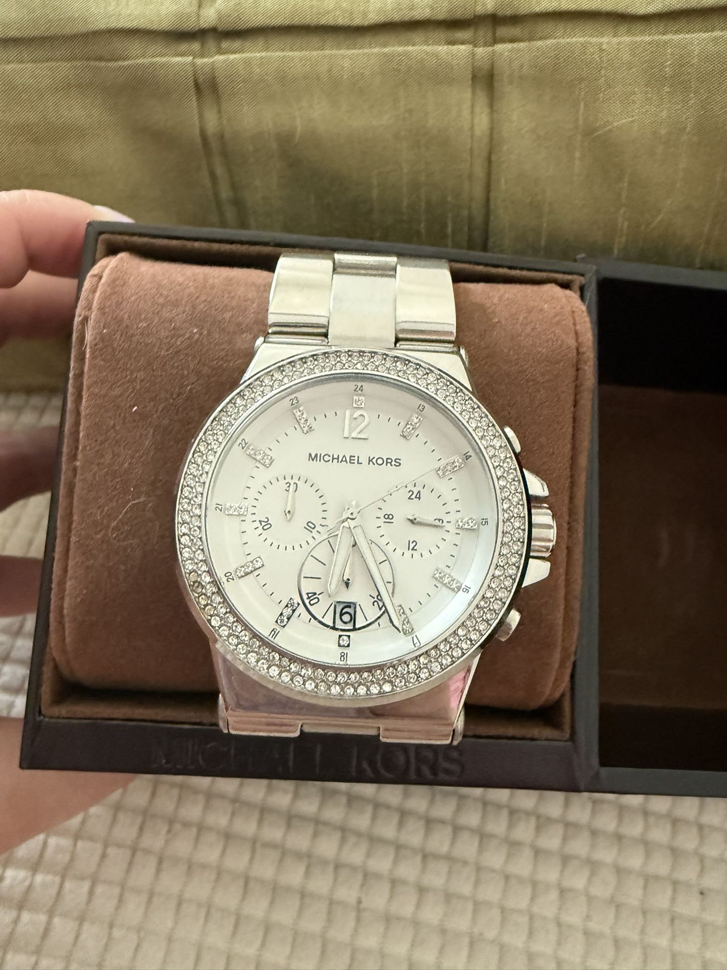 Michael kors Unisex Watch Silver With Stones