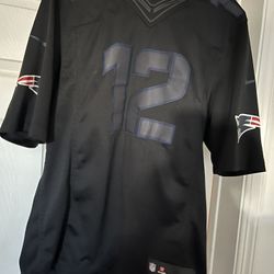 Patriots Jersey SIZE M