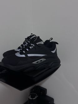 Dior b 22