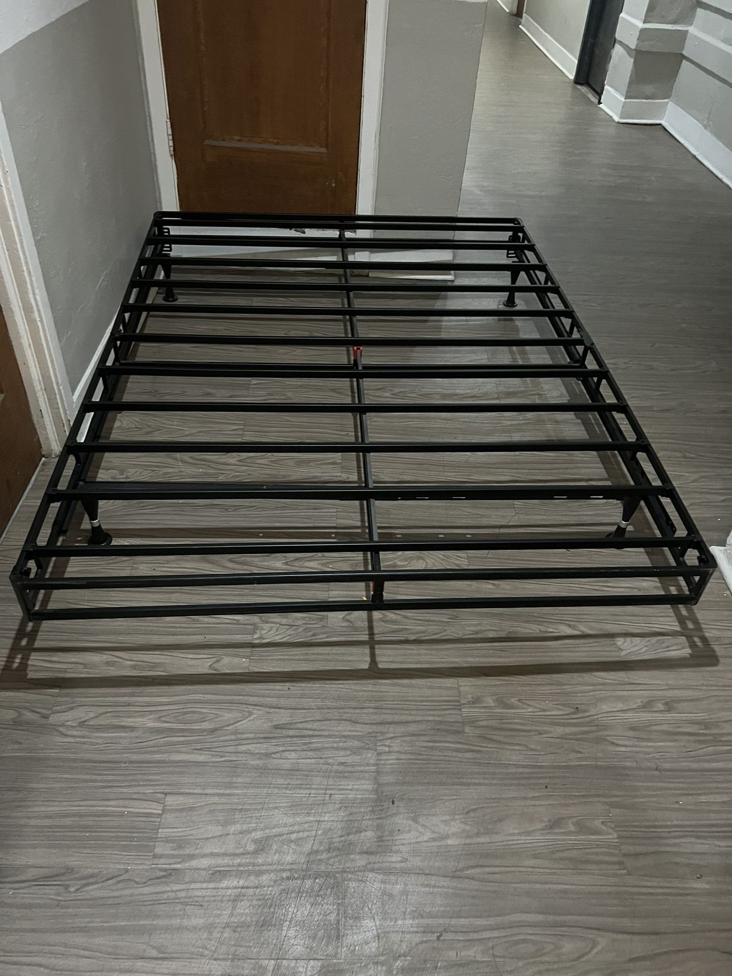 Black Metal Bed Frame Queen Size 