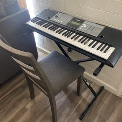 61 Key Yamaha Piano 