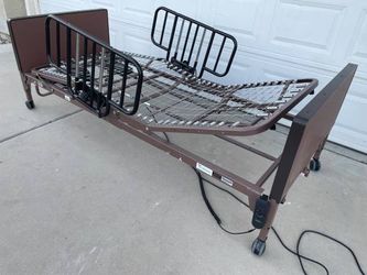 Heavy Duty Hospital Bed with Support Rails
