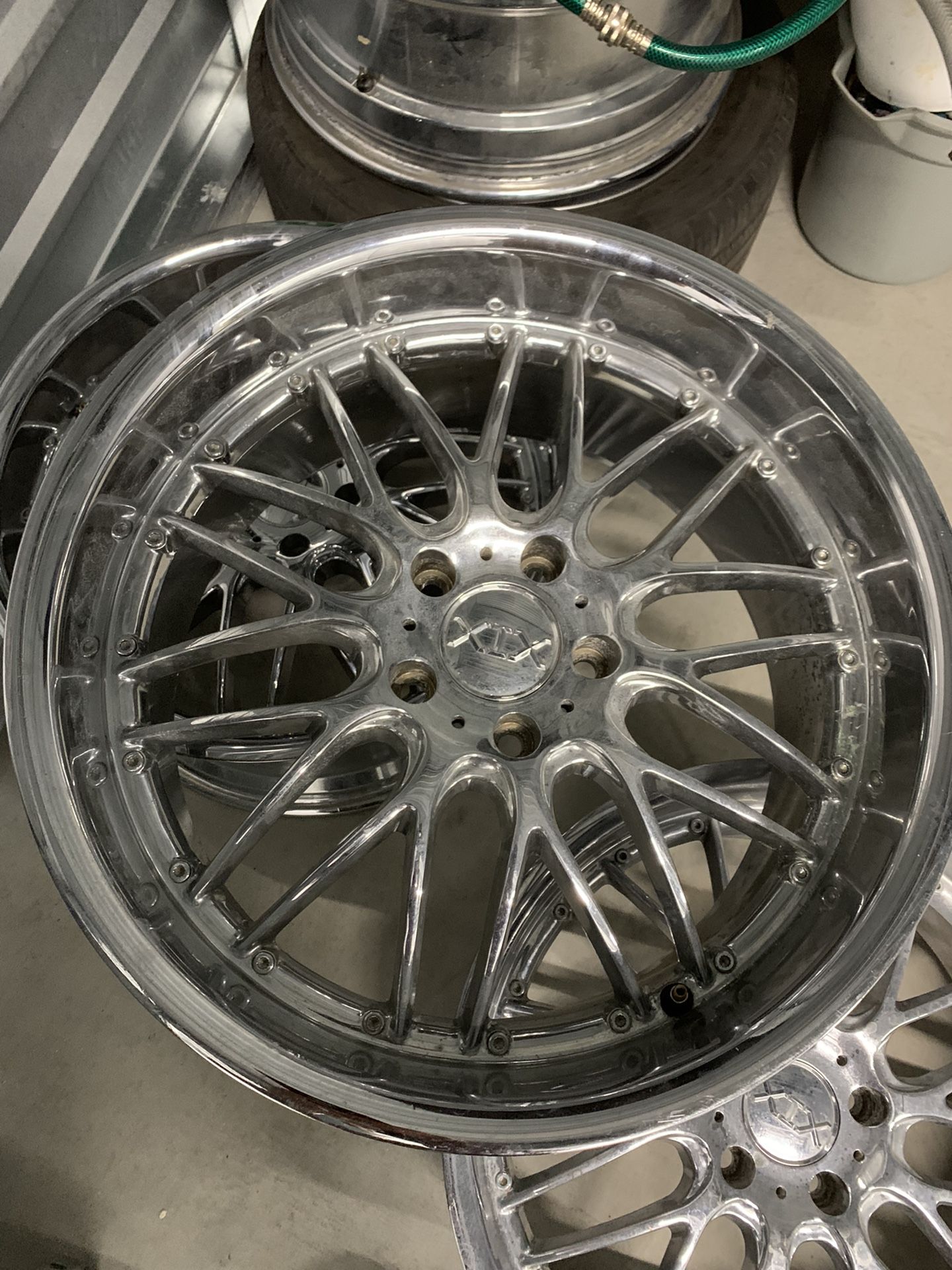 20” Chrome XIX RIMS