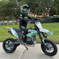 Dirt Bike For Kids 50-60cc Automatic 4-stroke