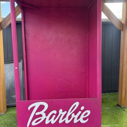Life-Size Barbie Box