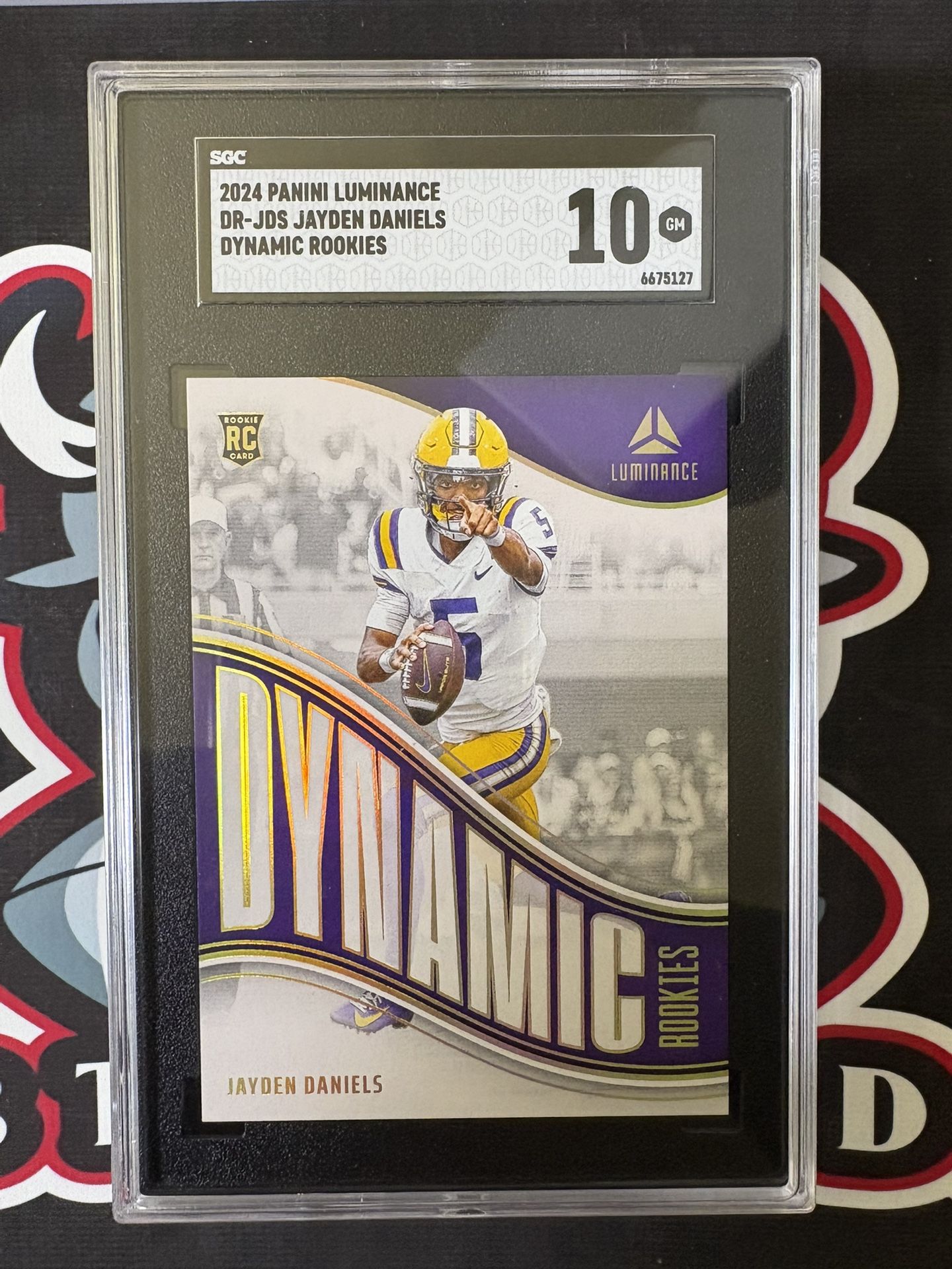 2024 Panini Luminance #DR-JDS Jayden Daniels Dynamic Rookies SGC 10