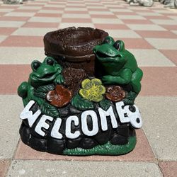 New Flower Pot Made Out Of Cement 