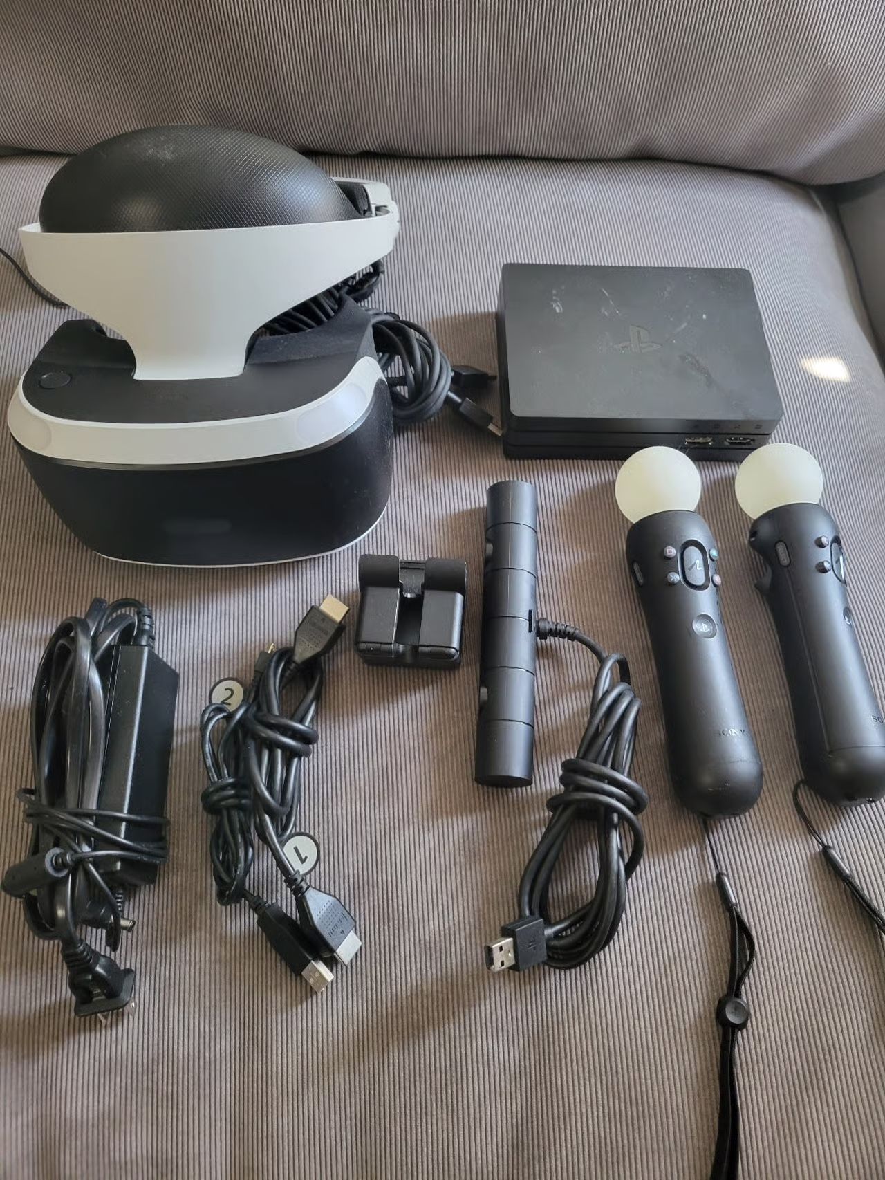 PS4 Slim AND PSVR