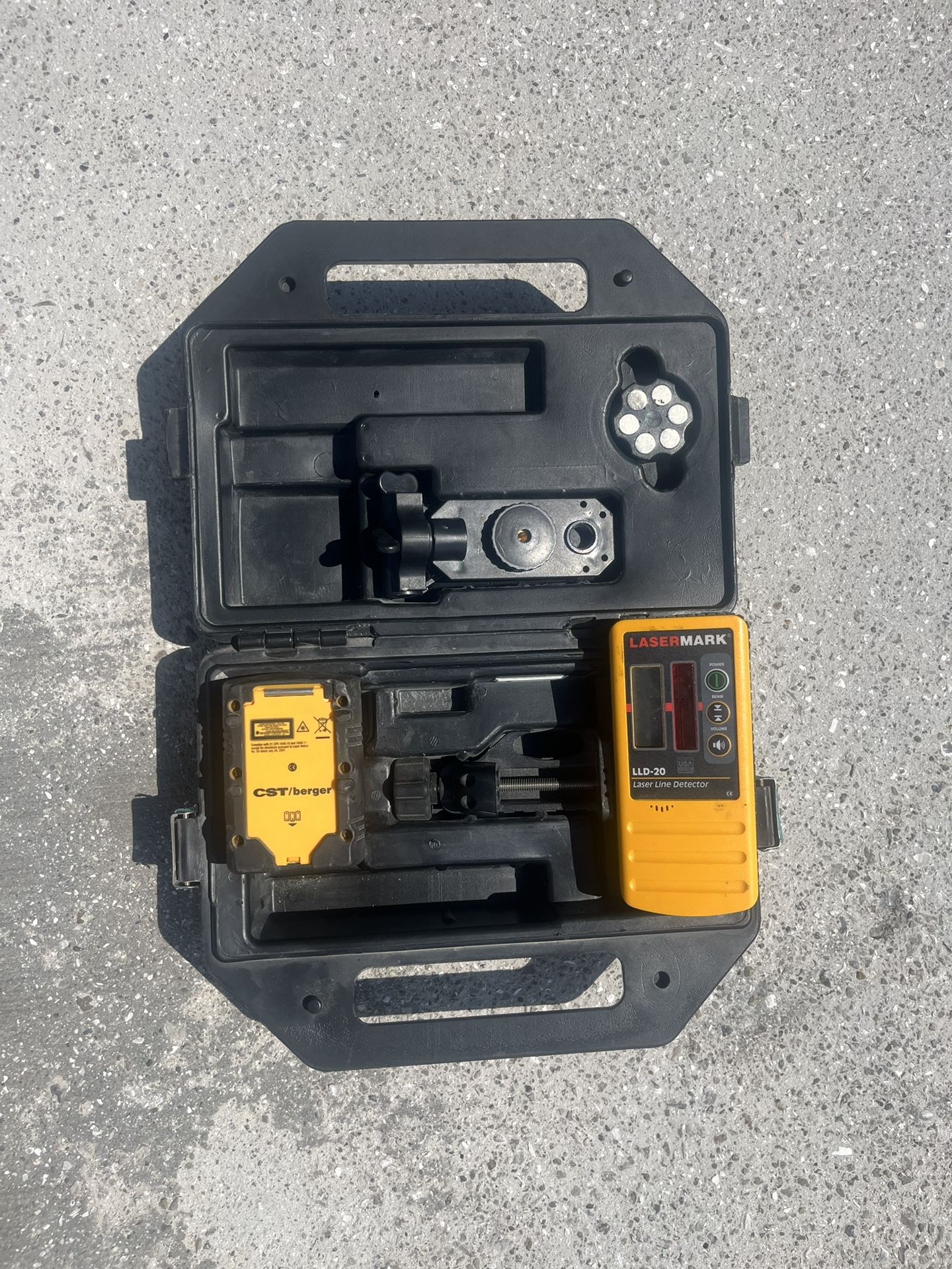 LEVELING LASER