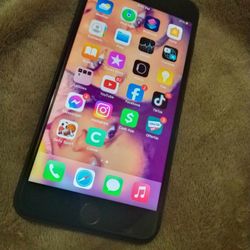 Apple iPhone 7 Plus Comes With AirPods 