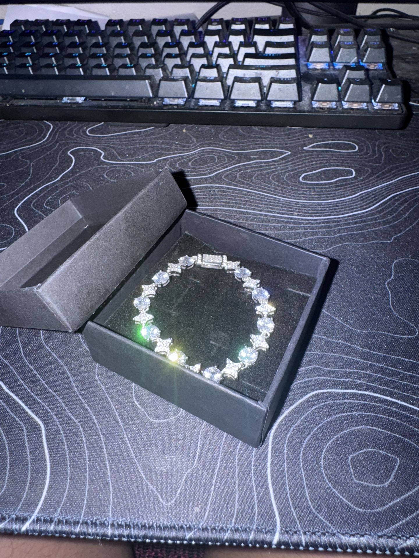 Moissanite Star X Stud Bracelet