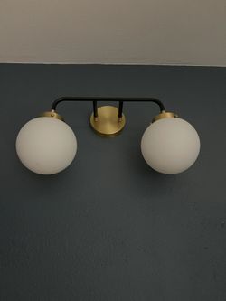 Light Fixtures & Mirrors (Bathroom)