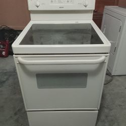 24 In Glass Top Stove, Free Delivery And Setup 