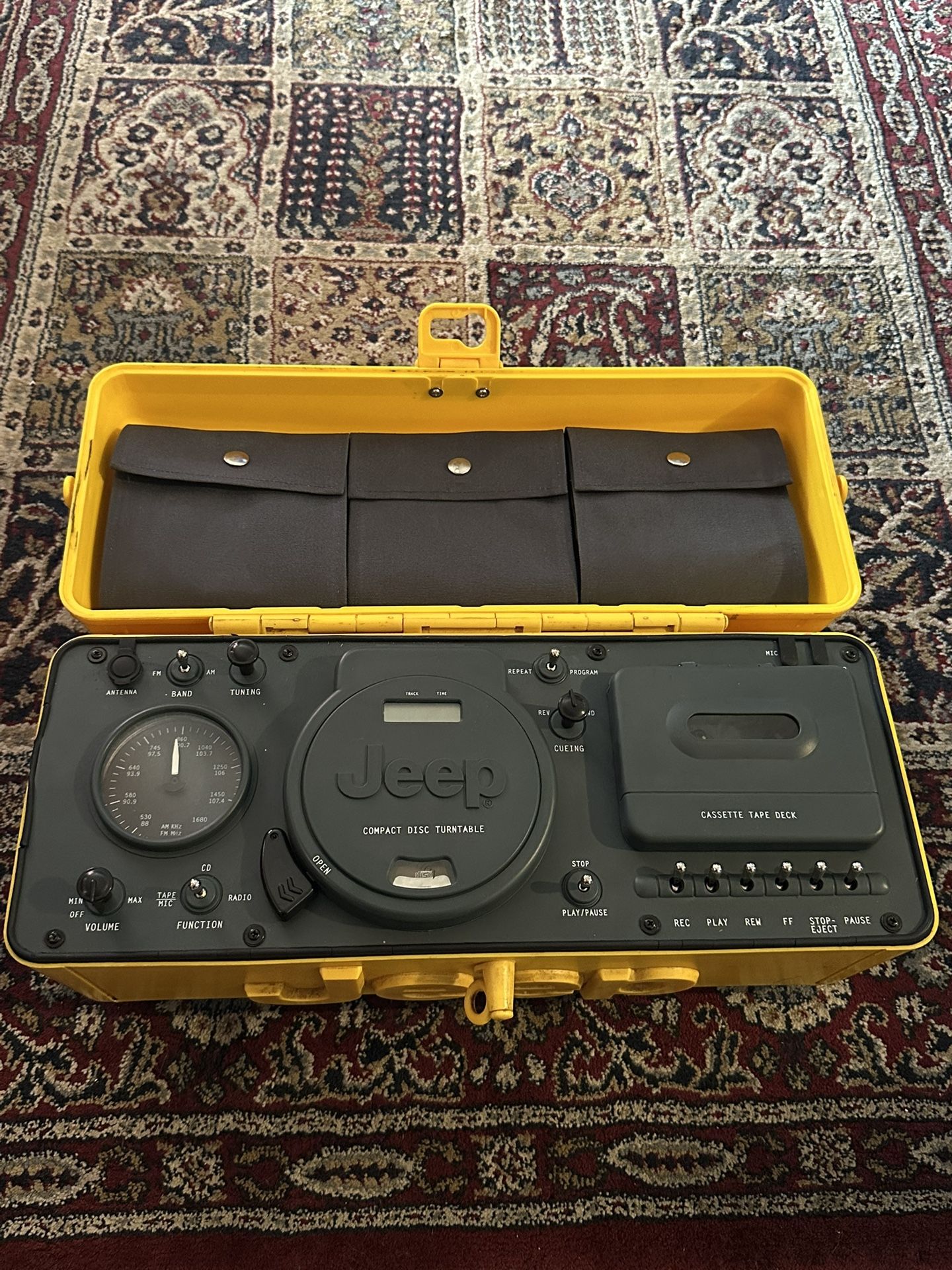 1990s Jeep Telemania WPSS-1A Portable CD Cassette Radio Boombox