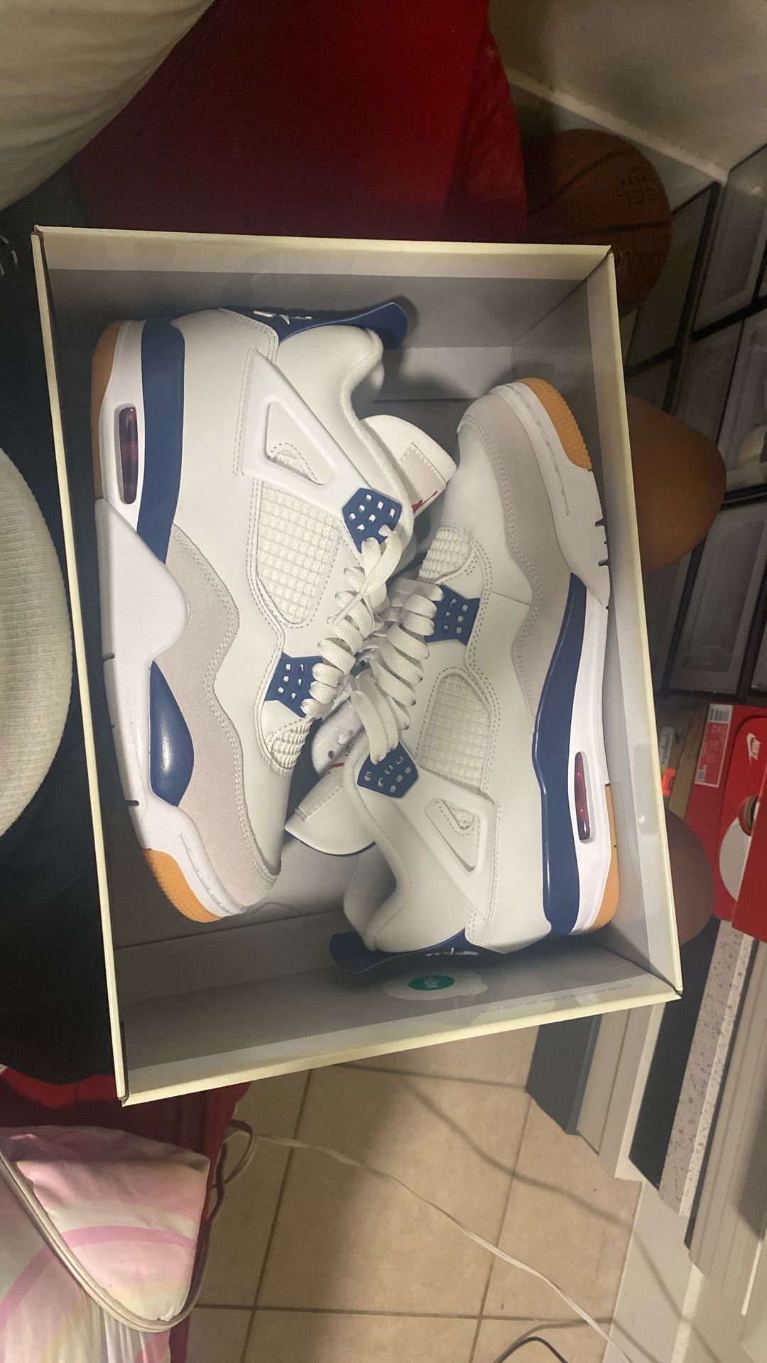 Air Jordan 4 “Navy Sb”