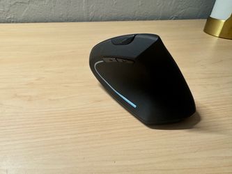 Anker 2.4G Wireless Ergonomic Mouse