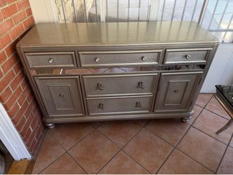 Modern Champagne Silver Buffet Cabinet / Sideboard Console