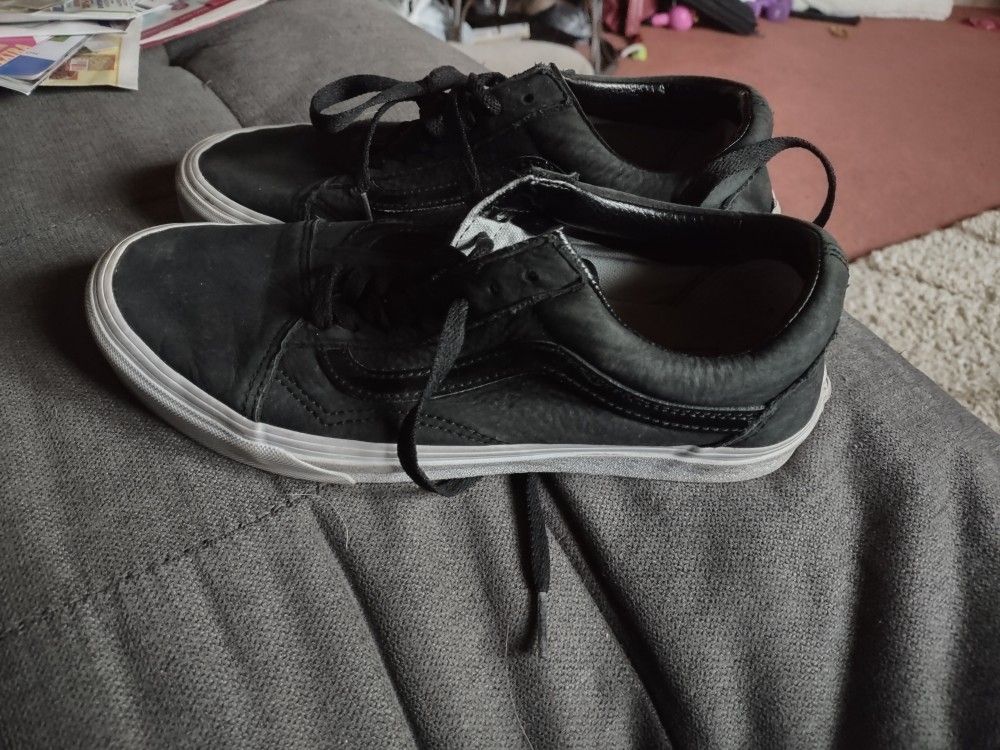 Vans Shoes..$5