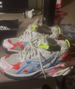 Balenciaga Runner “White Red Blue “