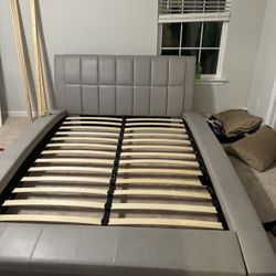 Queen Platform Bed 