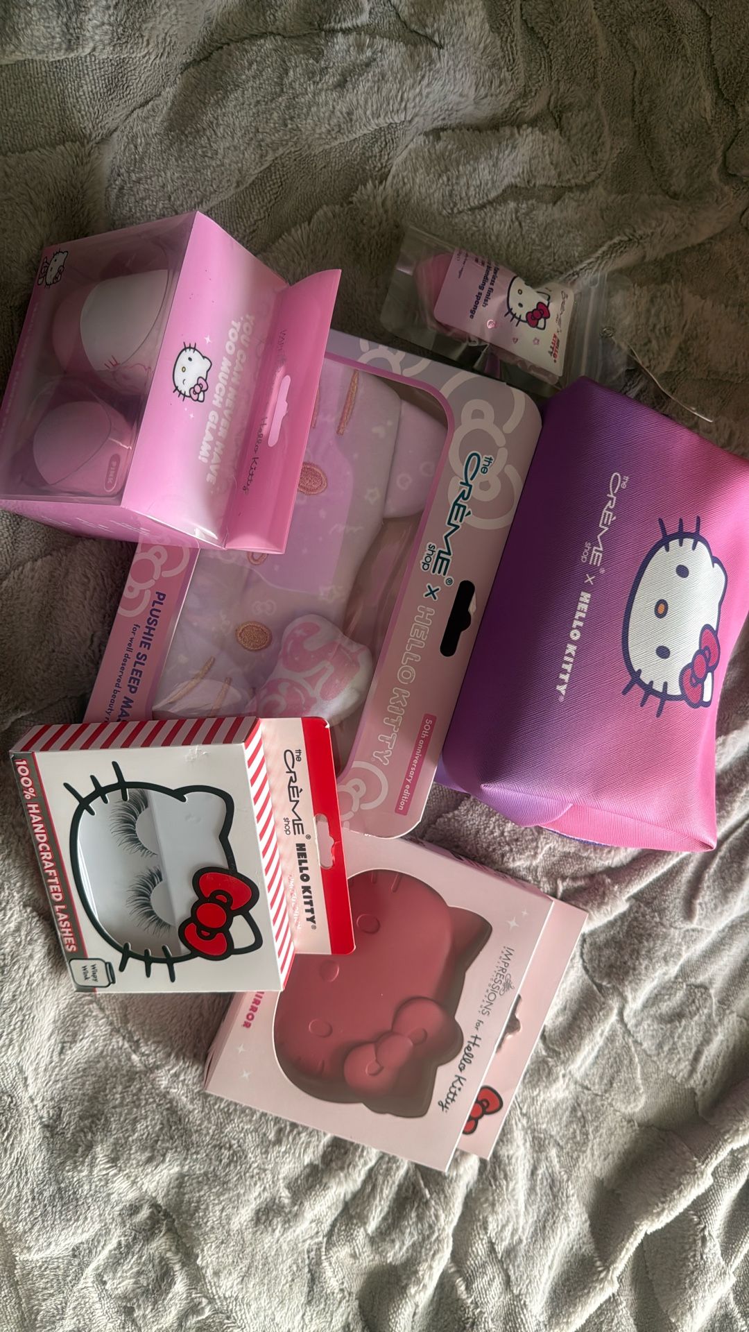 Hello Kitty Bundle