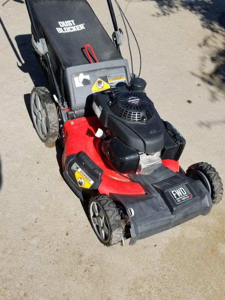 Like New Craftsman Self Propelled Lawn Mower With Bag