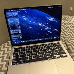 MacBook Air 13” M4 16GB RAM 512GB SSD Silver 