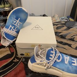 Pharrell Williams HU Size 9 1/2 