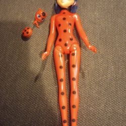 Bandai Miraculous: Tales of Ladybug & Cat Noir - Ladybug 26cm Fashion Doll with Accessories