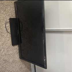 32” TV