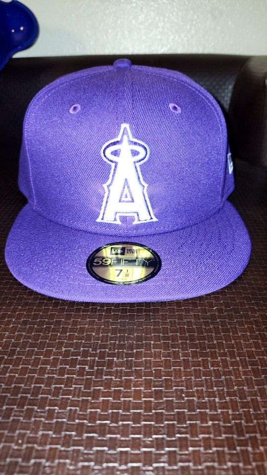 Brand New New Era59Fifty Diamondback Fitted Hat
