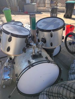 Drum set