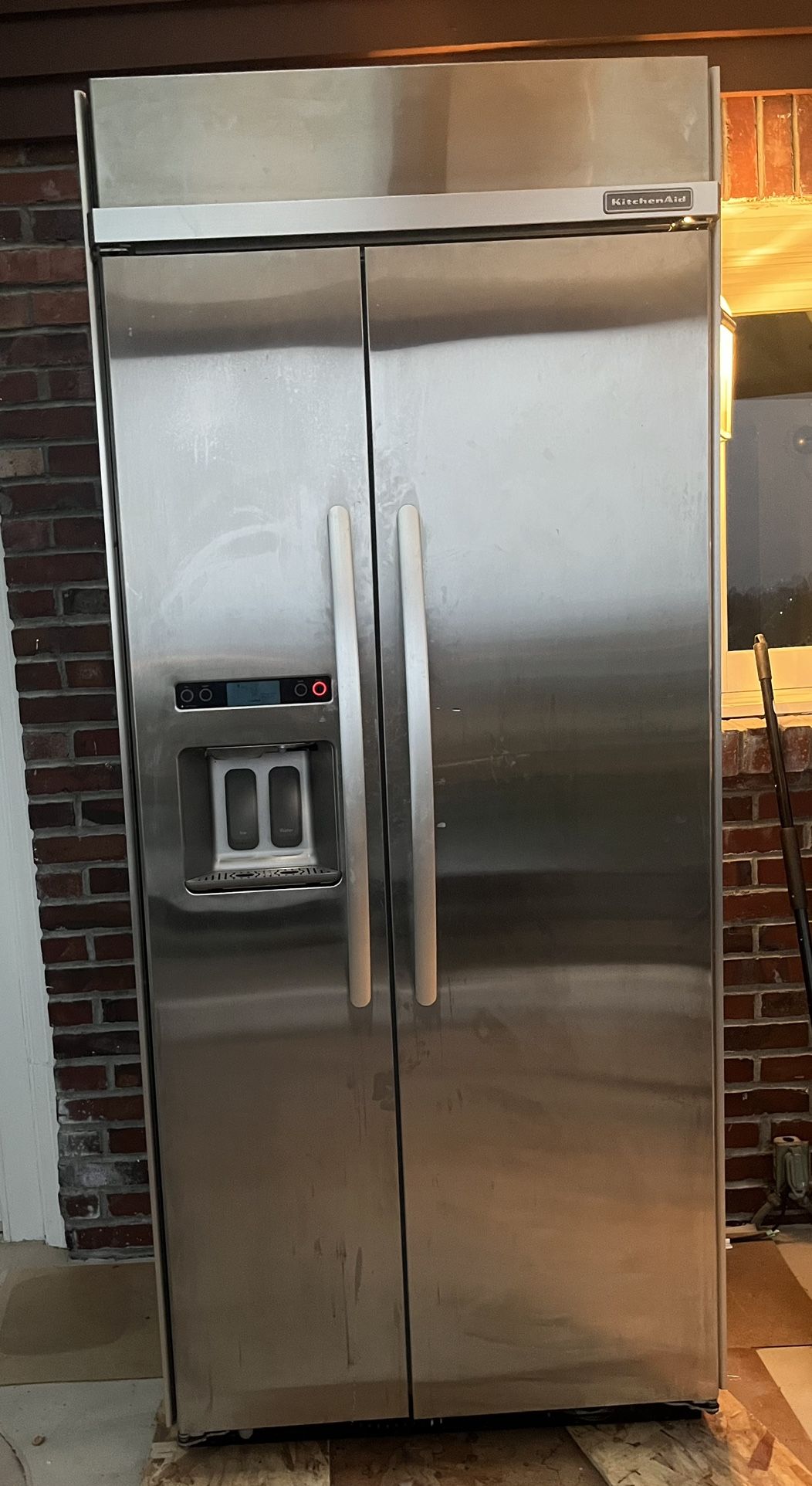 Kitchenaid Side By side Built In Refrigerator for Sale in Seattle, WA