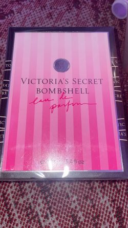 Victoria secret bombshell