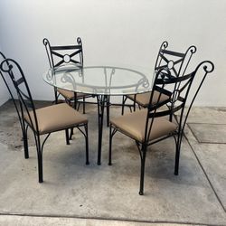 Patio furniture set