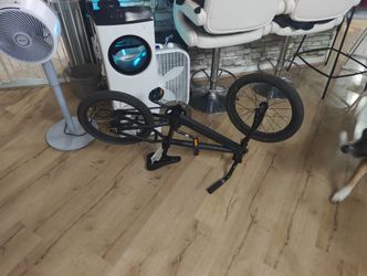 Jetson Light Rider M 16” Wheels Kids’ Light-up Unisex Bike, Includes Light-up Frame And Training Wheels, 3 Different Light Modes, black Ages 3+,