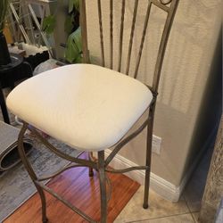 Elegant Metal Bar Stool with Padded Seat