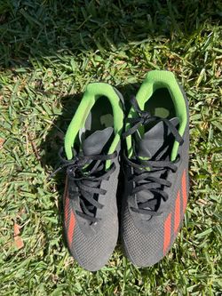 Adidas Cleats Size 9.5