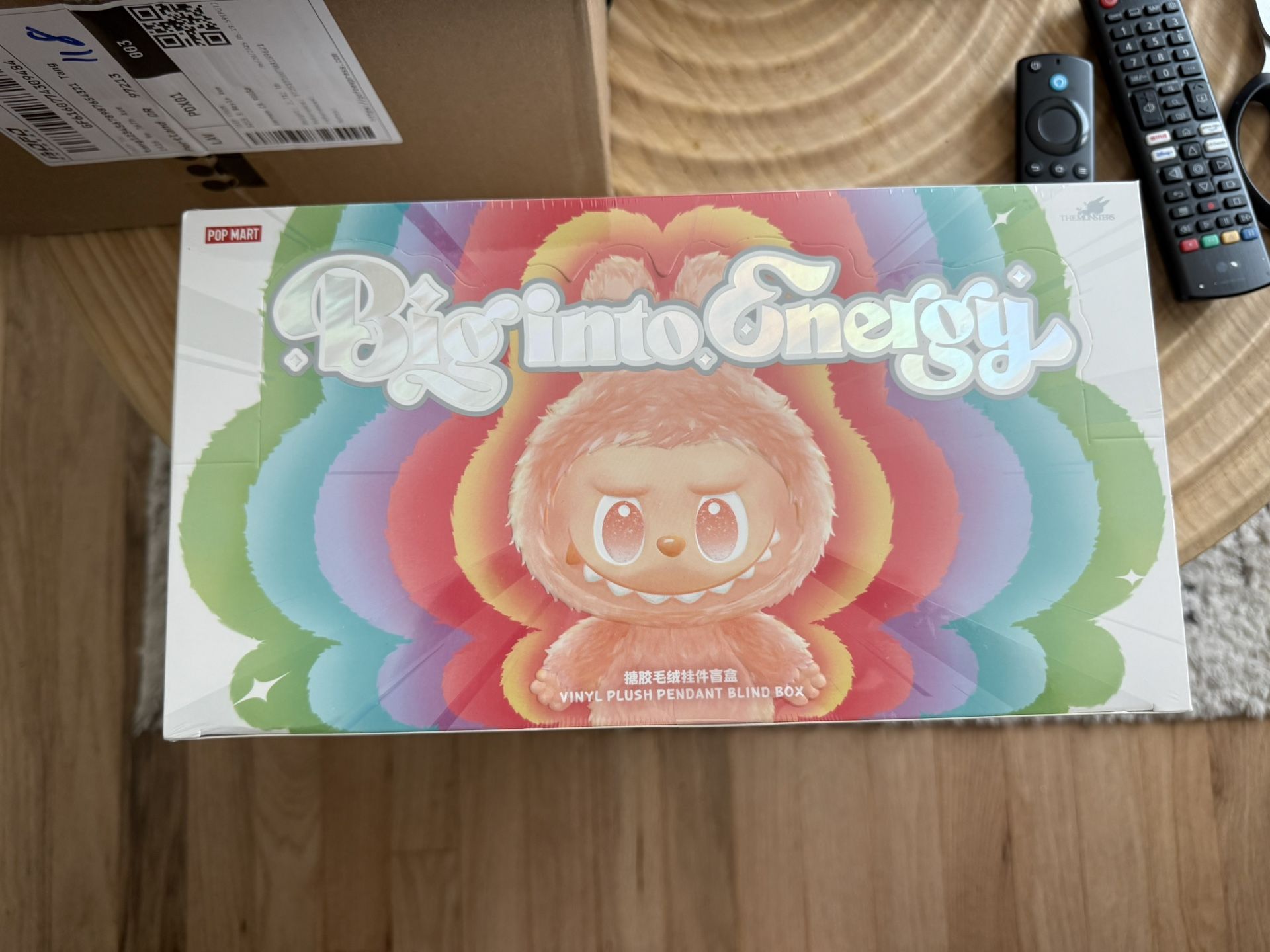 Labubu authentic Big Into Energy Full Pack