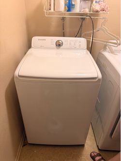 Samsung washer & dryer. Work great.