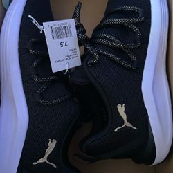 Women’s Size 7.5 Brand New Puma Shoes