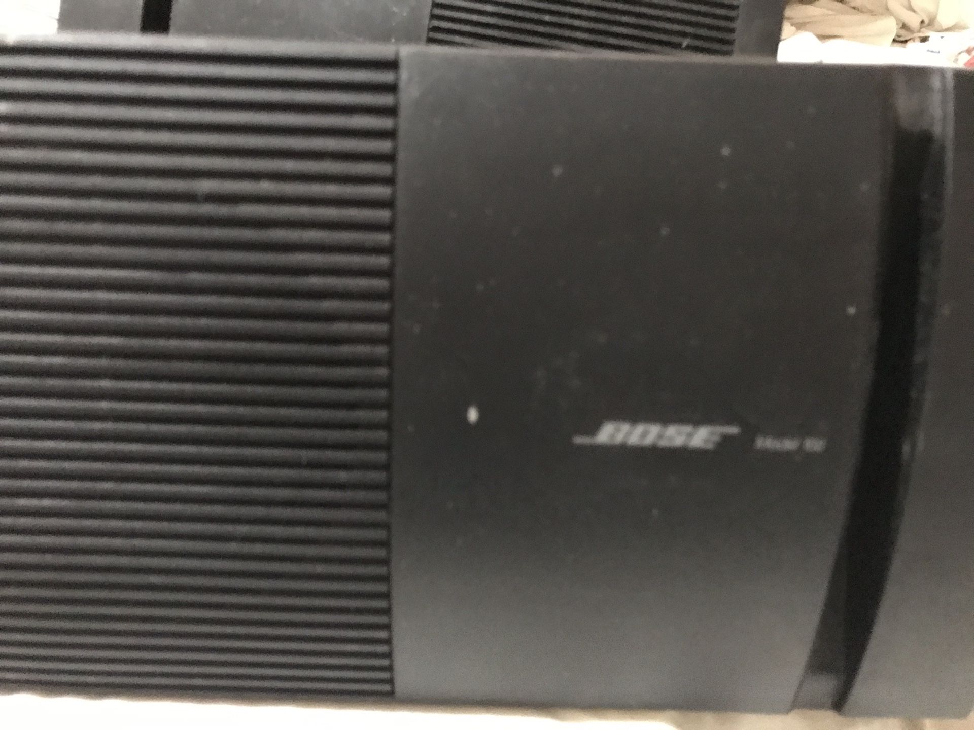 Bose bookshelf speakers
