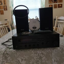 Yamaha receiver, 2 Pioneer Speakers, Panasonic CD