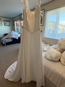 New wedding dress size 12