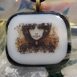 SCARY FACE #2 HYPNOTIC EYES FUSED GLASS PENDANT 