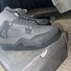 Air Jordan 4 Retro