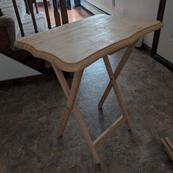 6 wooden Tv tray with stand