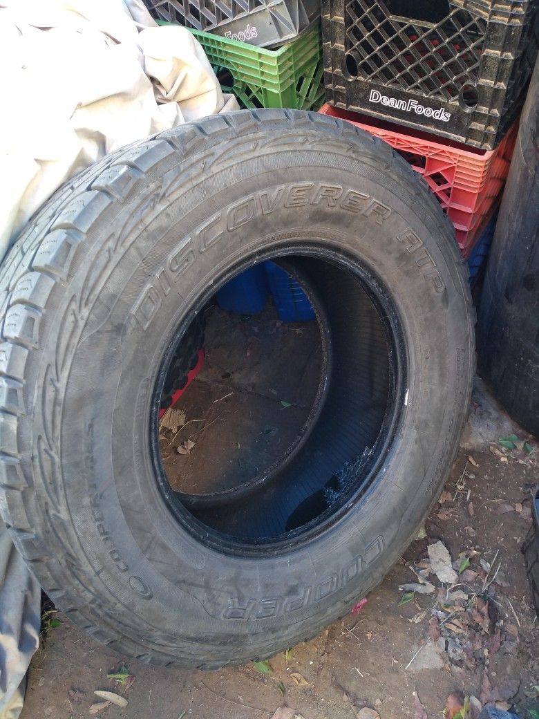 285 70 17 Cooper Discoverer ATP Tire
