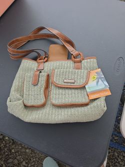 New purse never used